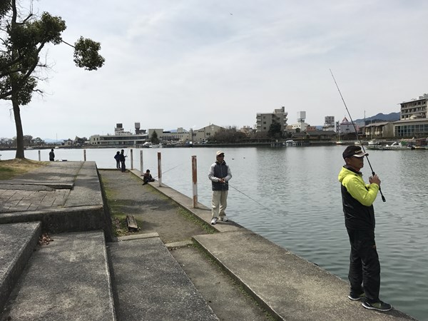 琵琶湖バス釣りポイント　雄琴港